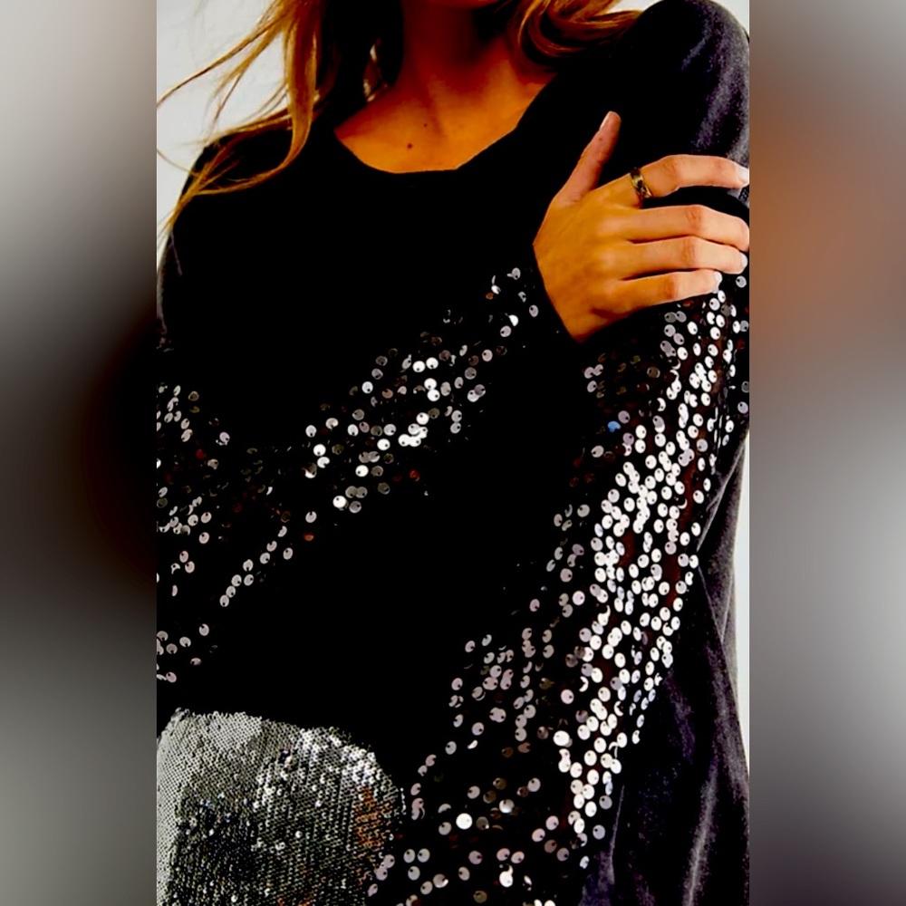 FREE PEOPLE 🎉HOST PICK🎉 BLACK SEQUIN SLEEVED TOP! - Picture 3 of 5